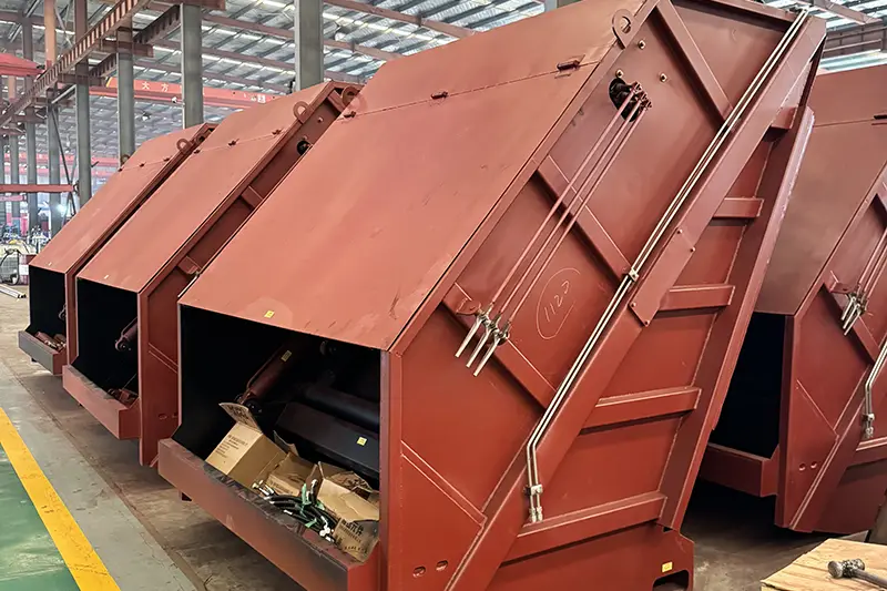 Cassone compresso del camion della spazzatura