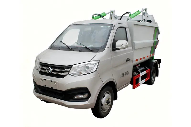 Camion della spazzatura con cassone ribaltabile