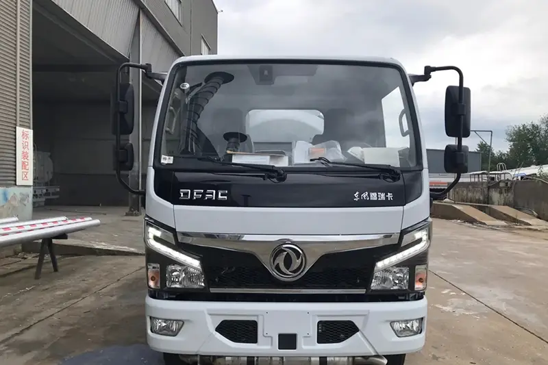 Chemical Liquid Tank Truck