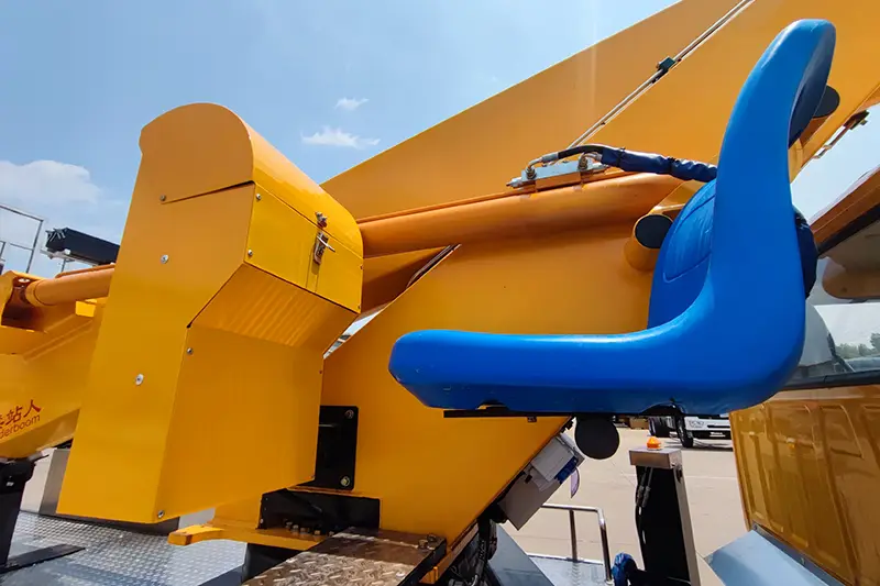 22m Aerial Work Platform Truck